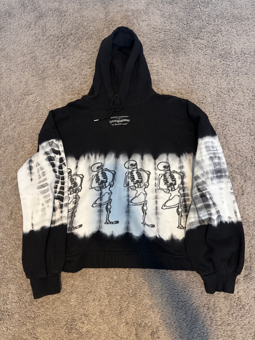 Disney Spooky Skeleton dancing hoodie SZ L
